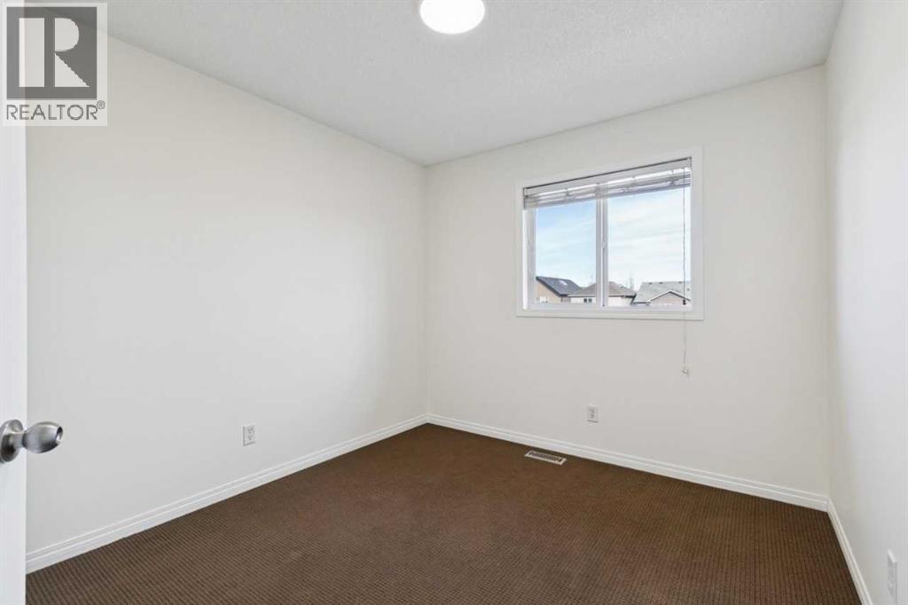 Single Family House for Sale in  Auburn Bay Manor SE Auburn Bay Calgary 