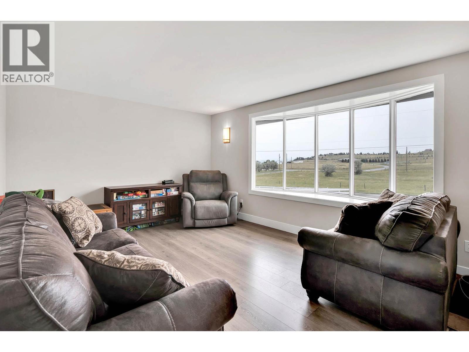 2740 Simms Place, Kamloops