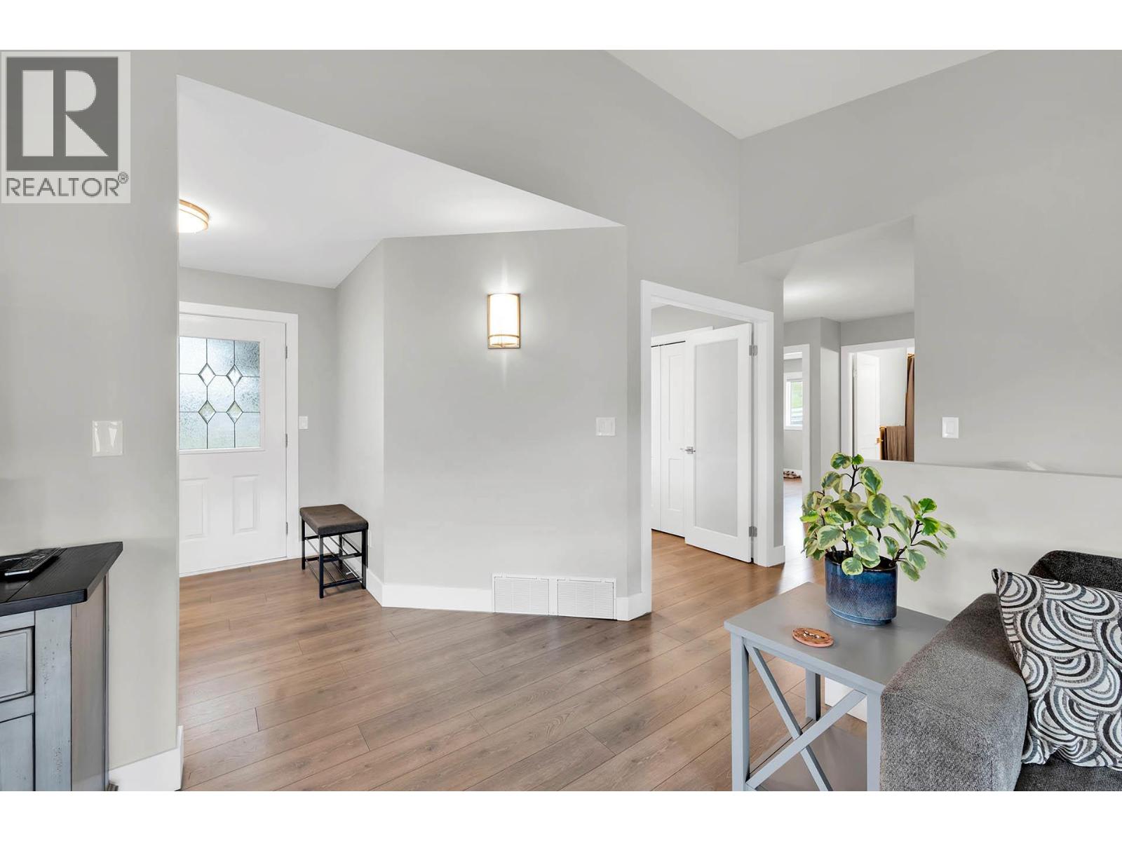 2740 Simms Place, Kamloops