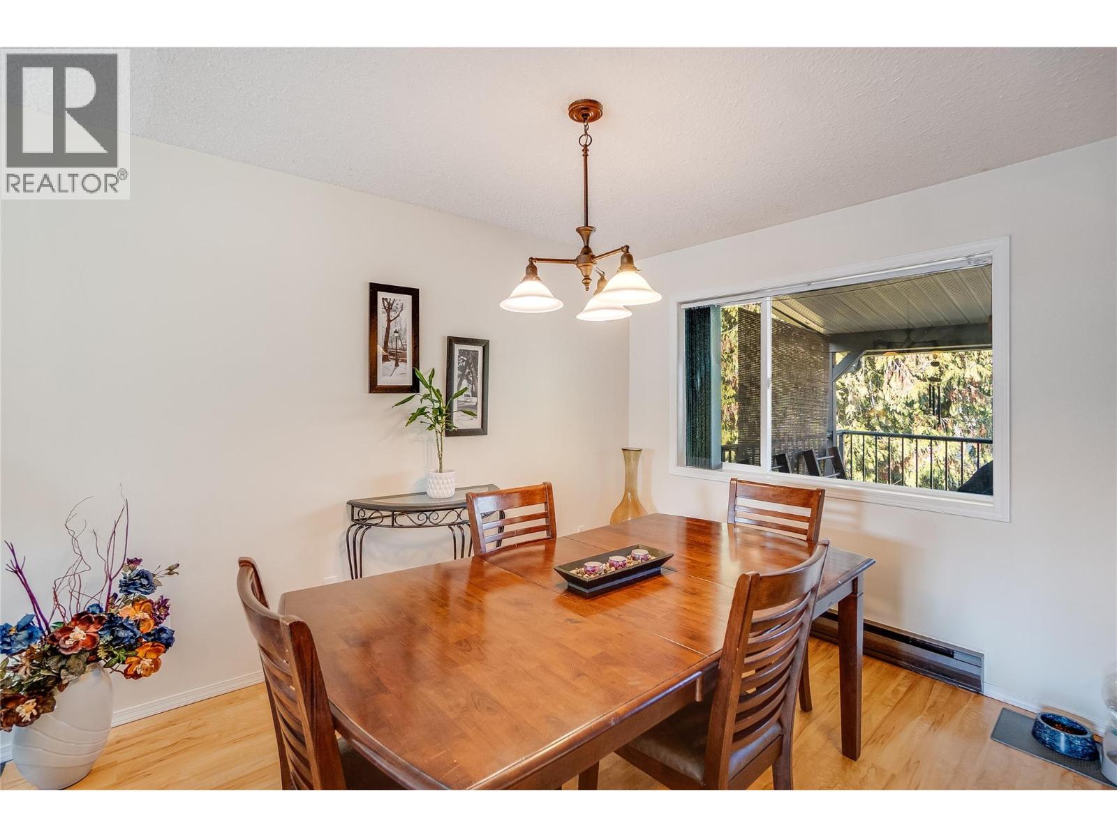 716 Lynnwood Crescent, Castlegar