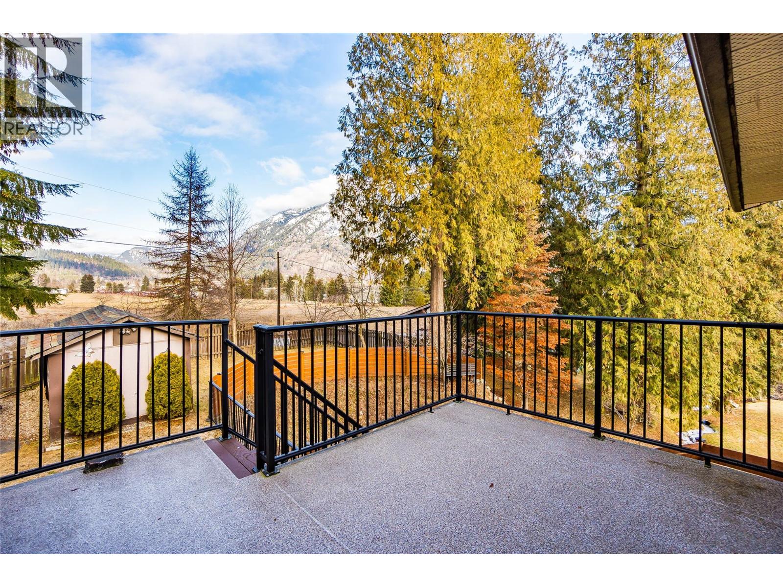 716 Lynnwood Crescent, Castlegar