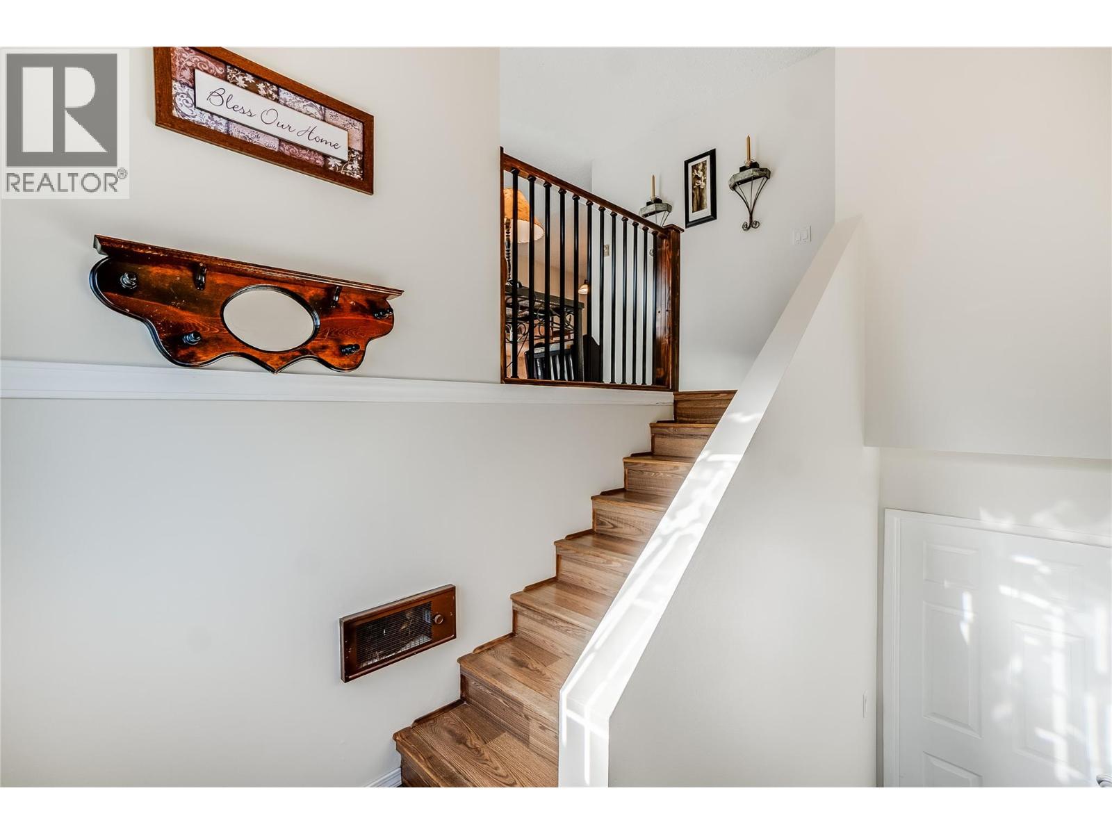 716 Lynnwood Crescent, Castlegar