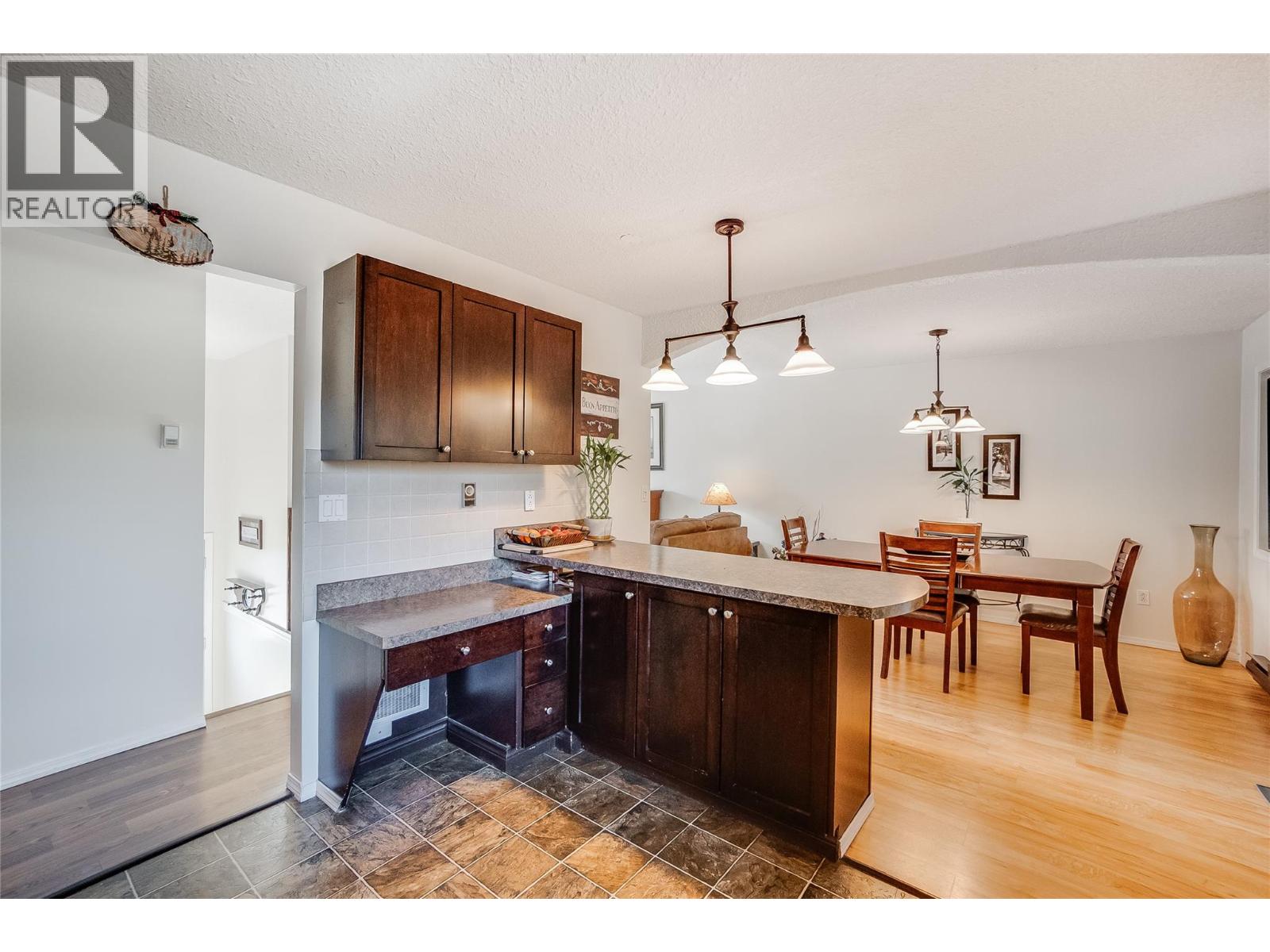 716 Lynnwood Crescent, Castlegar