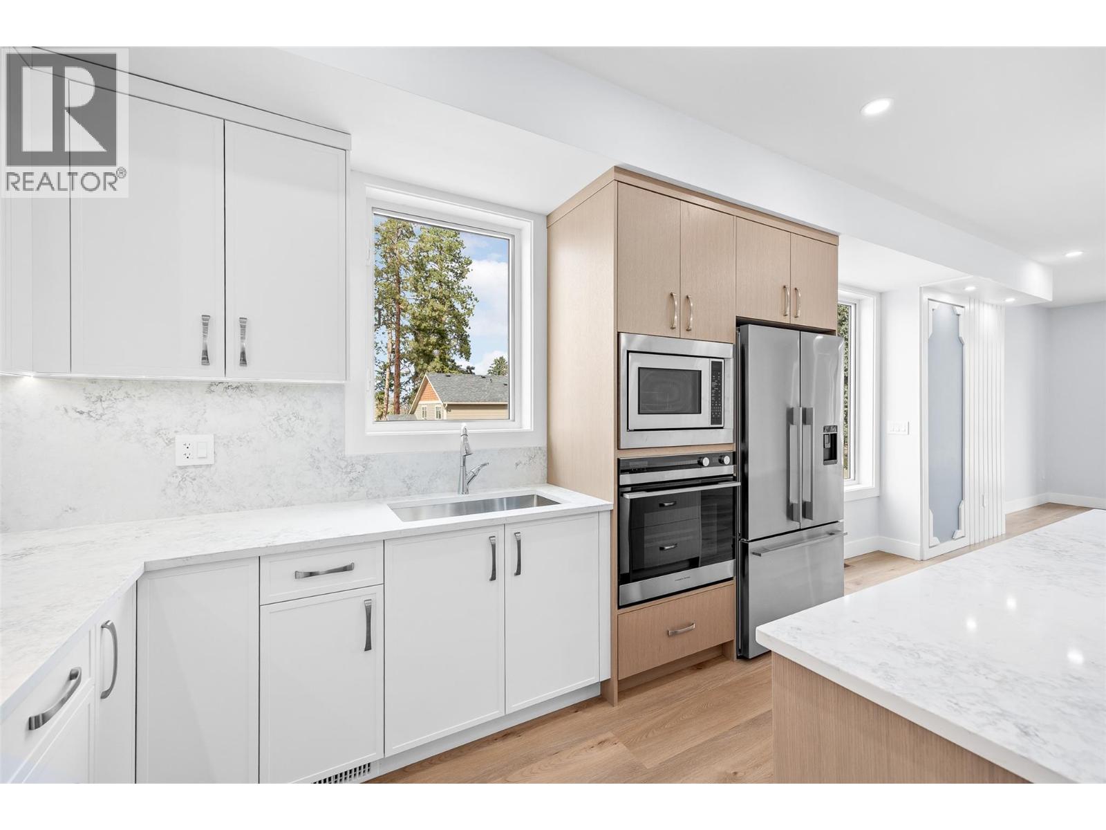 4563 Gordon Drive, Kelowna