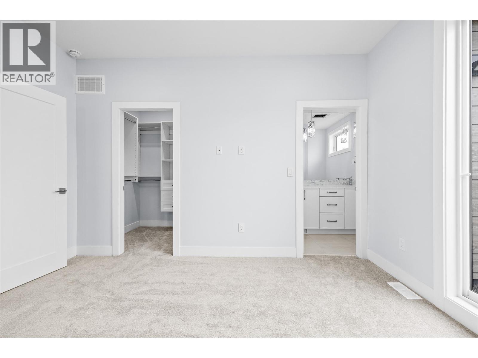 4563 Gordon Drive, Kelowna