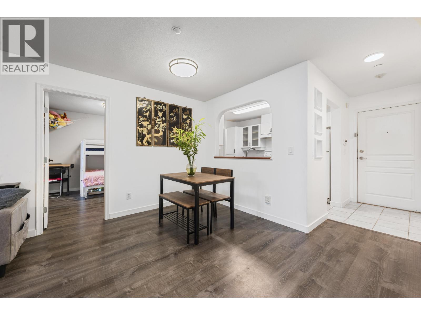 #104-12633 NO 2 Road, Richmond