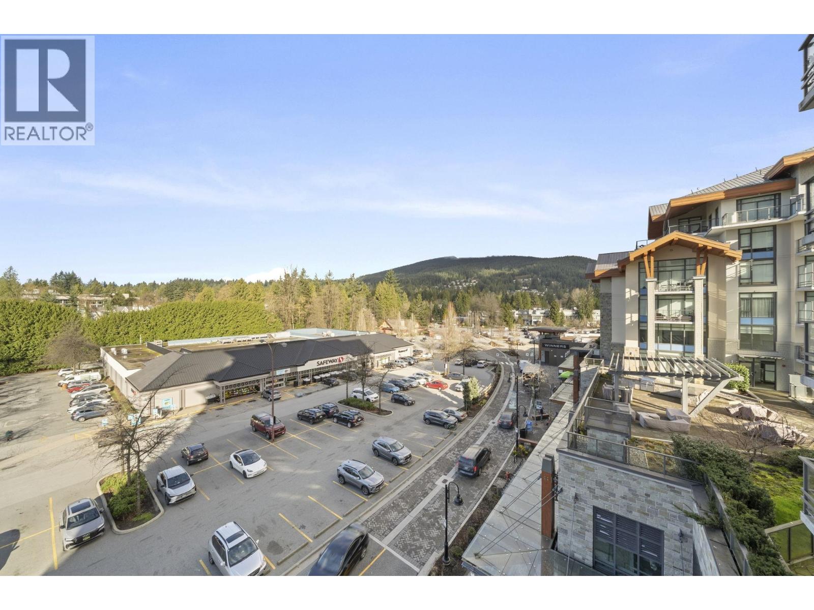 404 1210 E 27TH STREET, North Vancouver