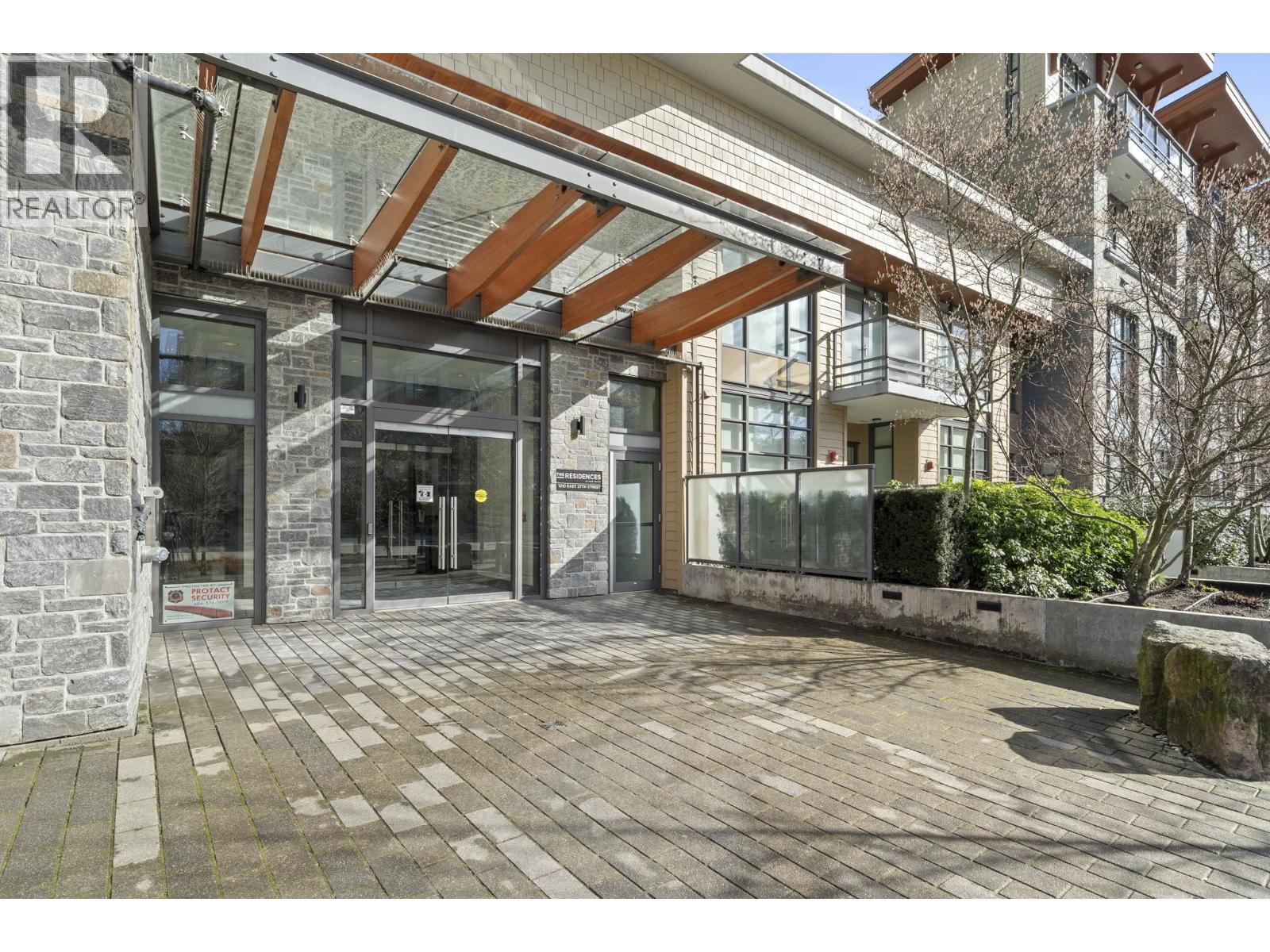 404 1210 E 27TH STREET, North Vancouver