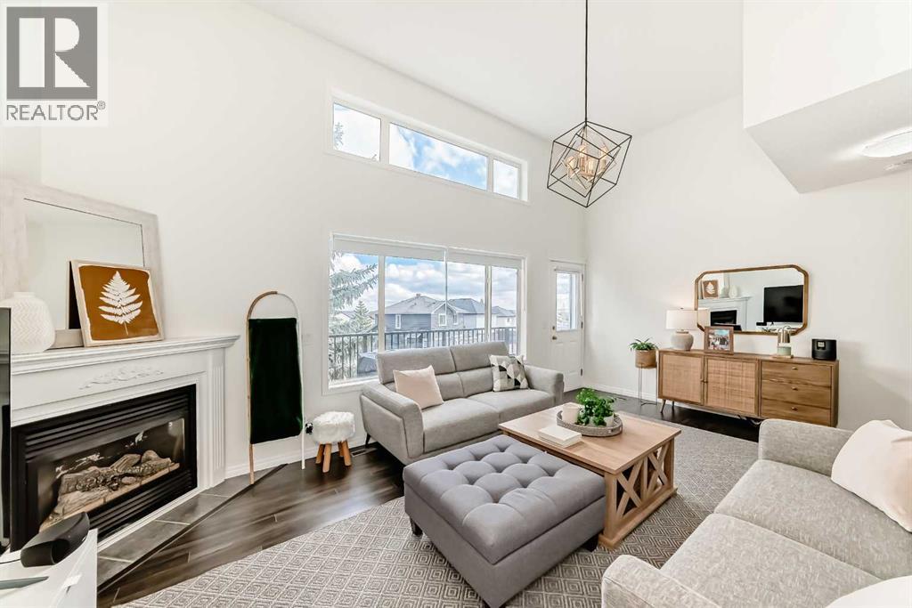 Single Family House 4 Level for Sale in  Country Hills Cove NW Country Hills Calgary 