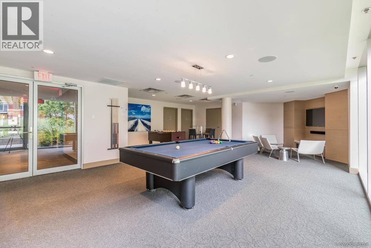 7008 RIVER Parkway - main photo