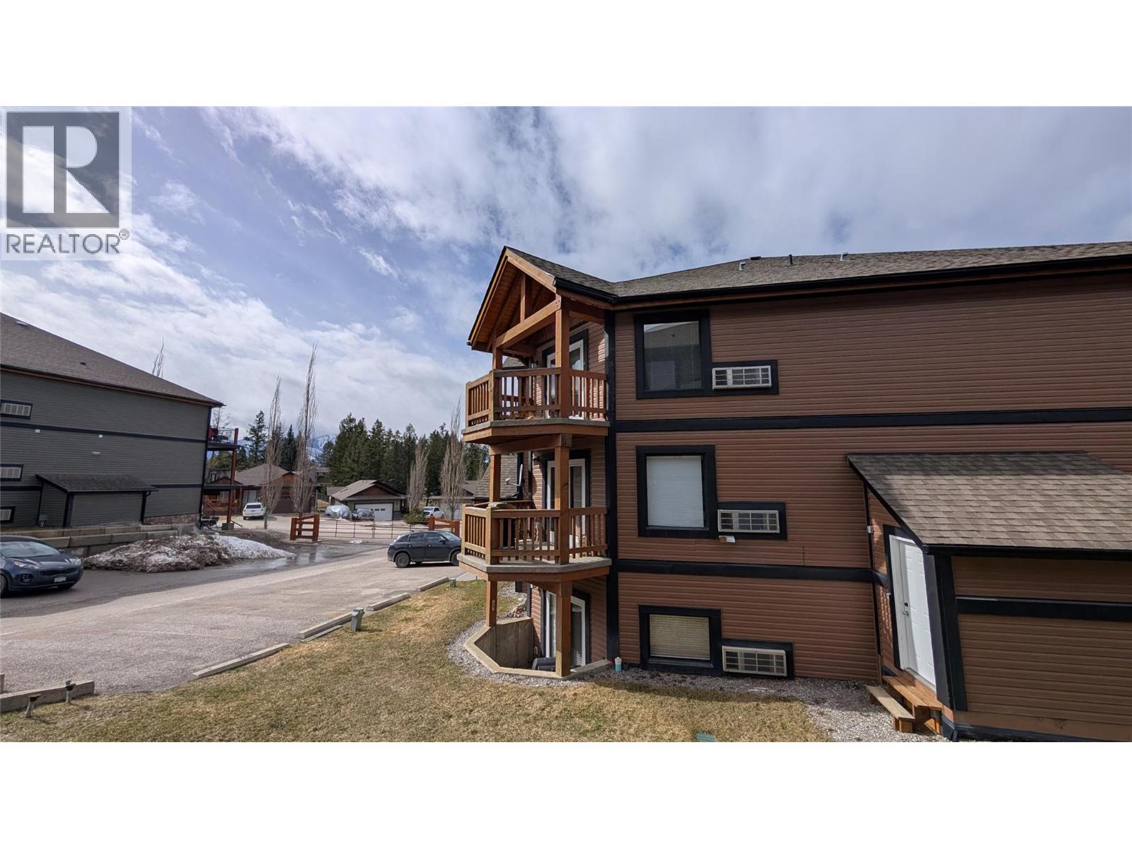 7307 Prospector Avenue Unit# 806, Radium Hot Springs
