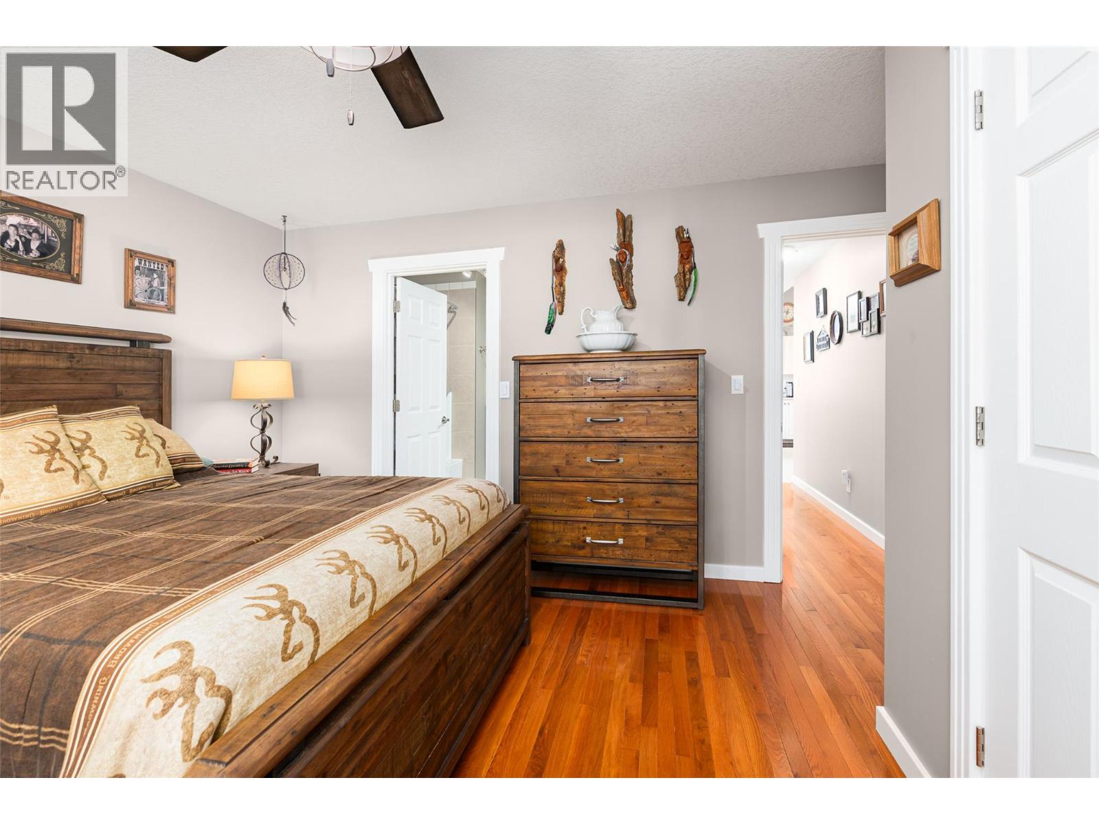 1988 Porthill Road, Lister