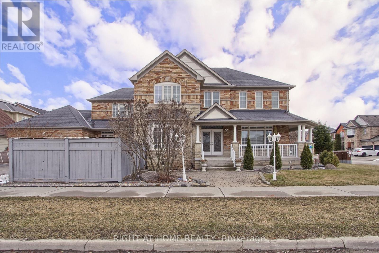 109 VIPOND WAY - 2