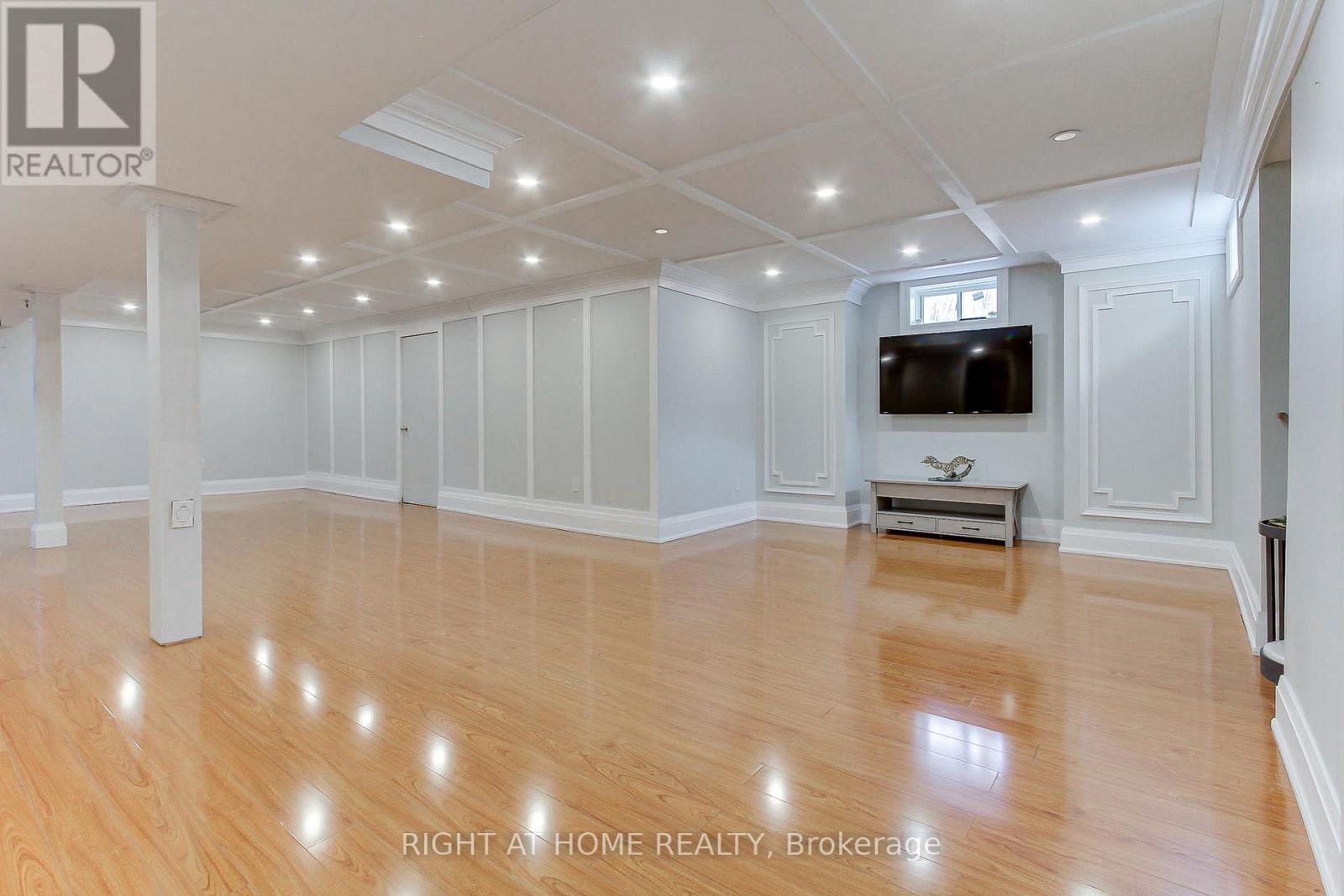 109 VIPOND WAY - 49