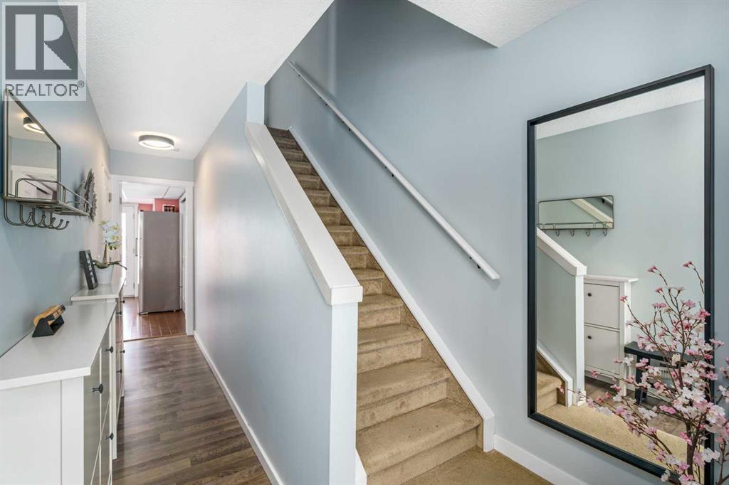 Single Family House for Sale in  Copperpond Landing SE Copperfield Calgary 