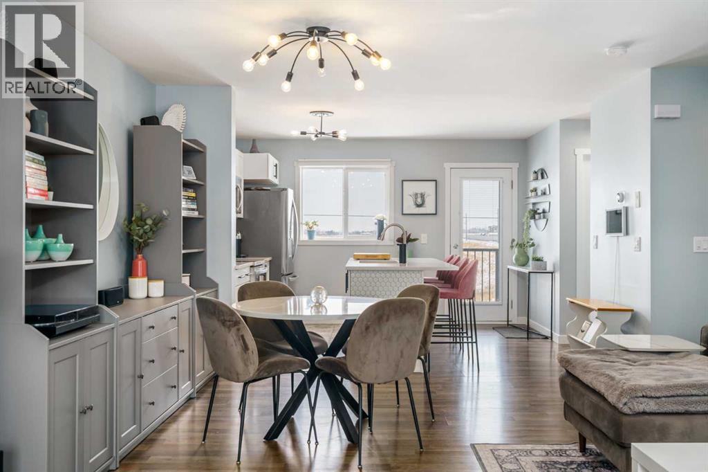 Single Family House for Sale in  Copperpond Landing SE Copperfield Calgary 