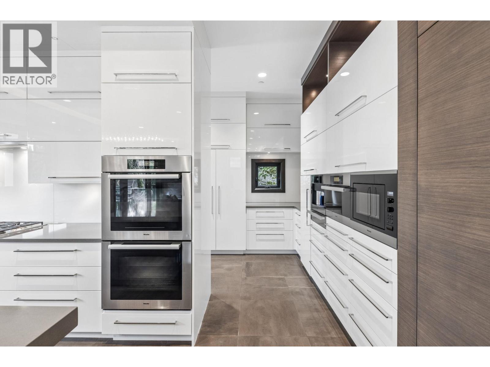 6149 ANGUS DRIVE, Vancouver