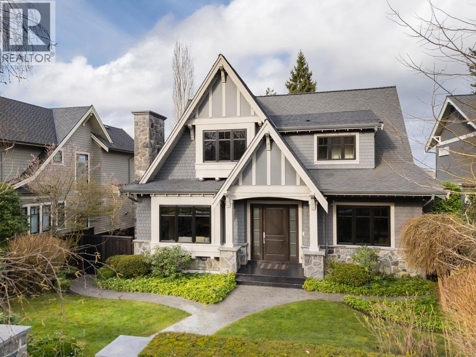 6149 ANGUS Drive - photo 2