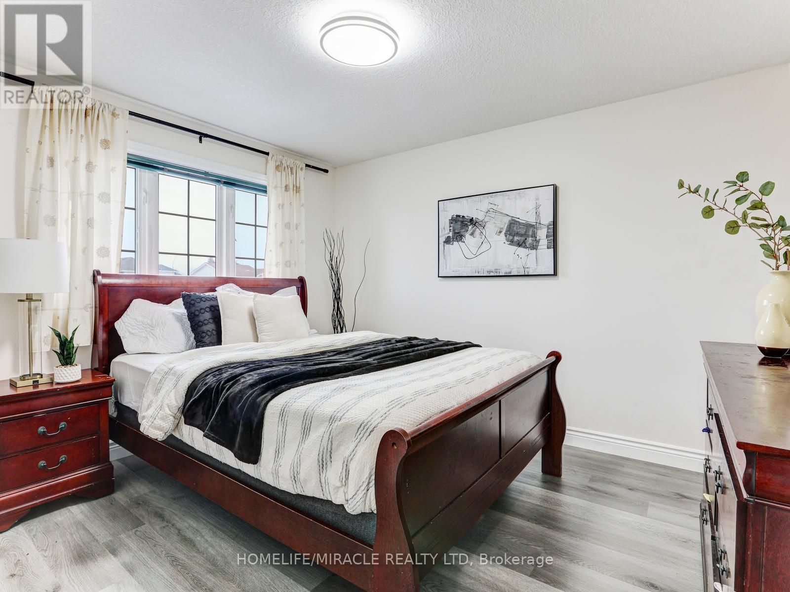 154 DEERPATH DRIVE, Guelph (Willow West/Sugarbush/West Acres), Ontario