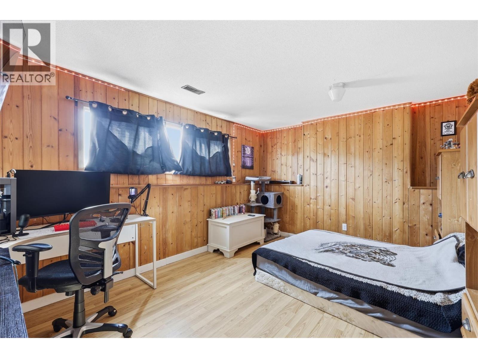 3736 WESTSYDE Road, Kamloops