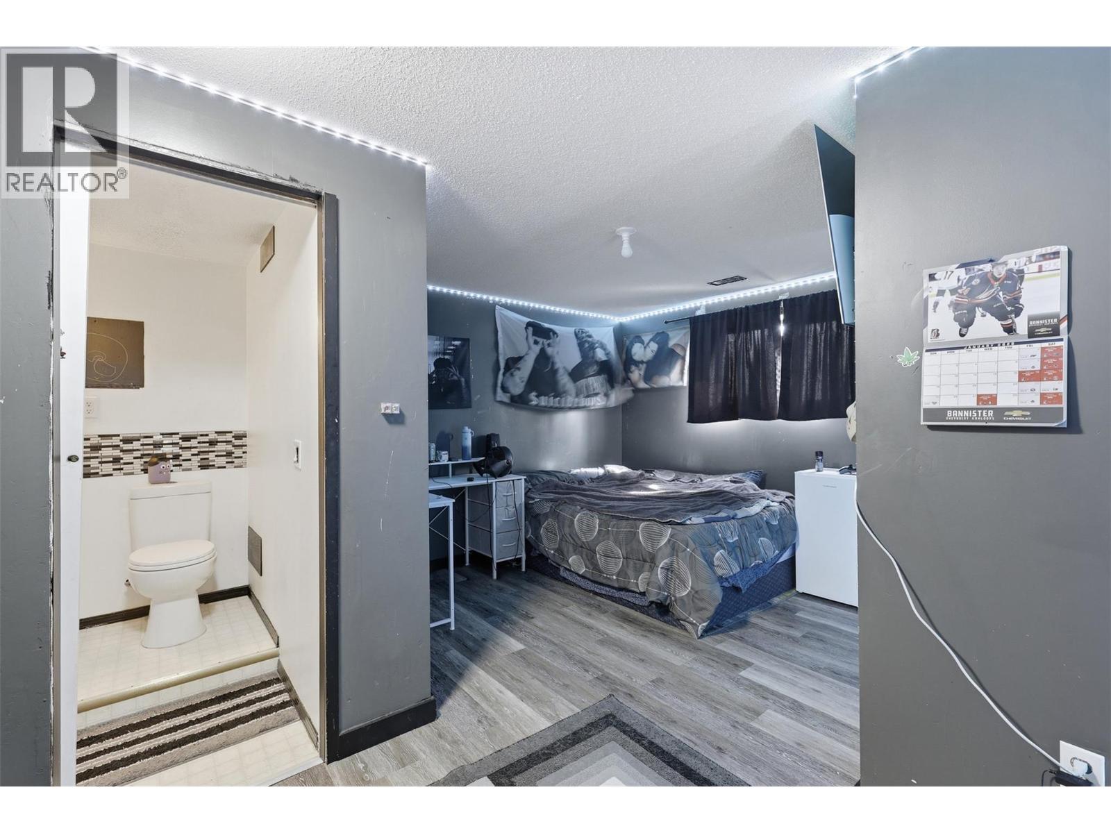 3736 WESTSYDE Road, Kamloops