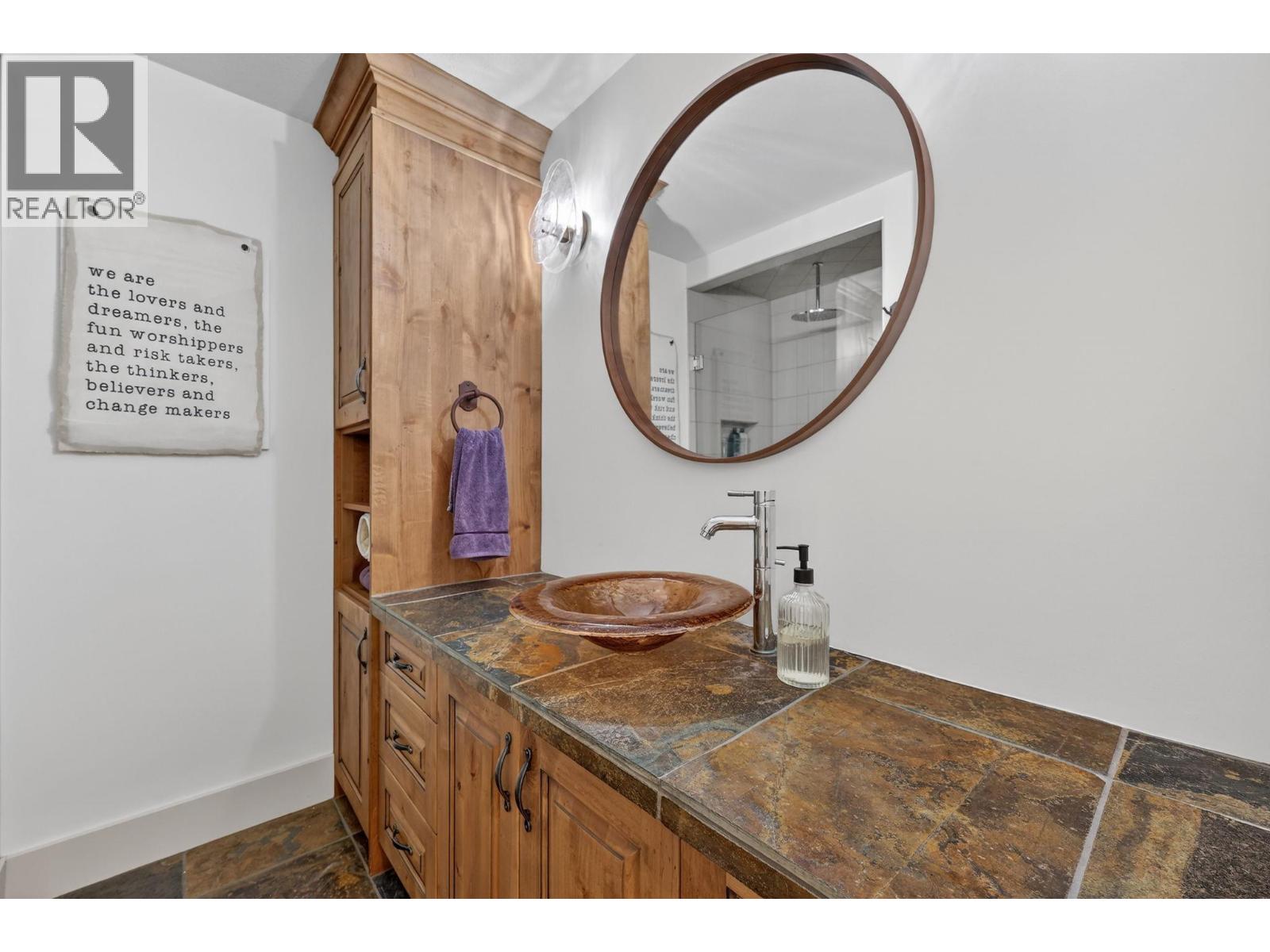 2589 Whitworth Road Unit# 8, West Kelowna