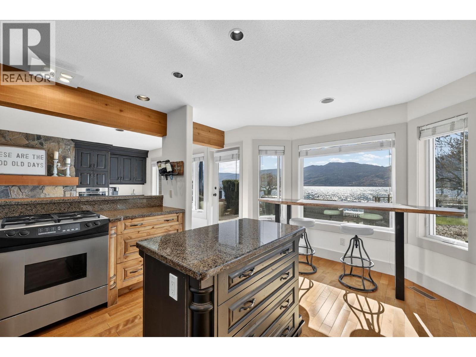 2589 Whitworth Road Unit# 8, West Kelowna