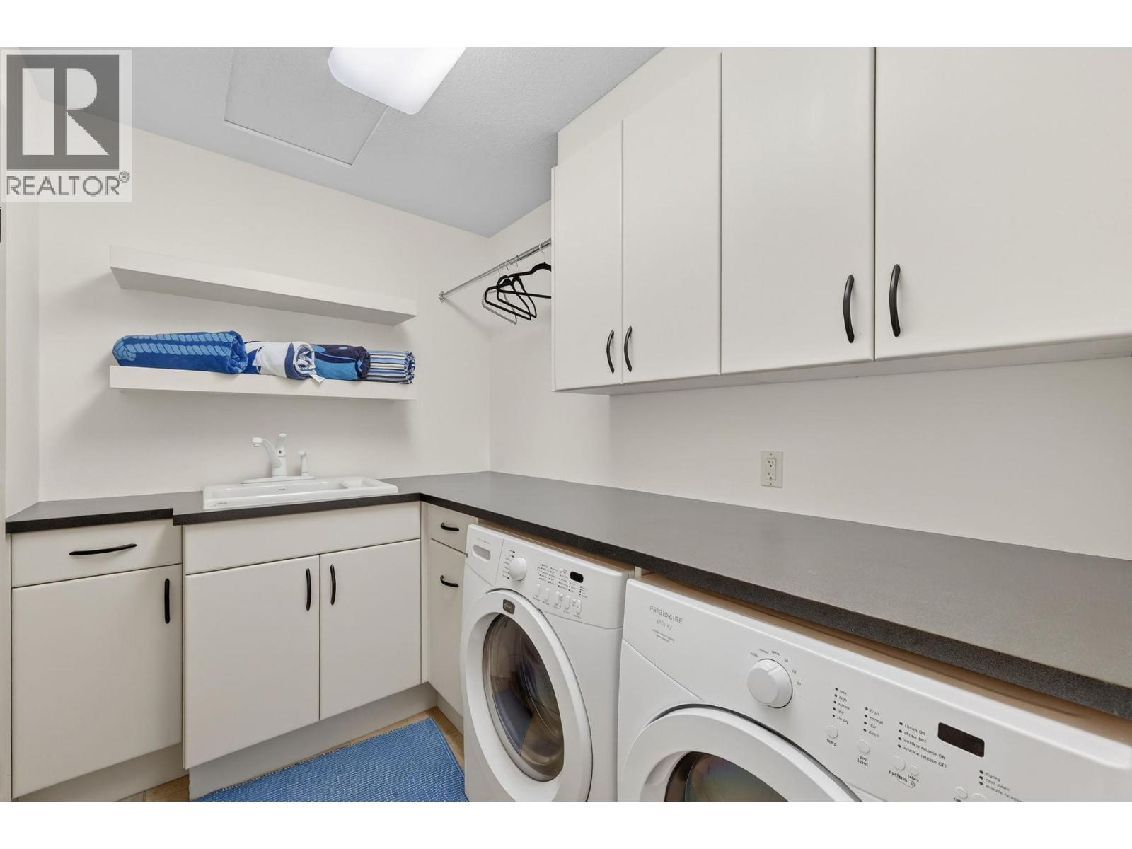 #8 2589 Whitworth Road - 57