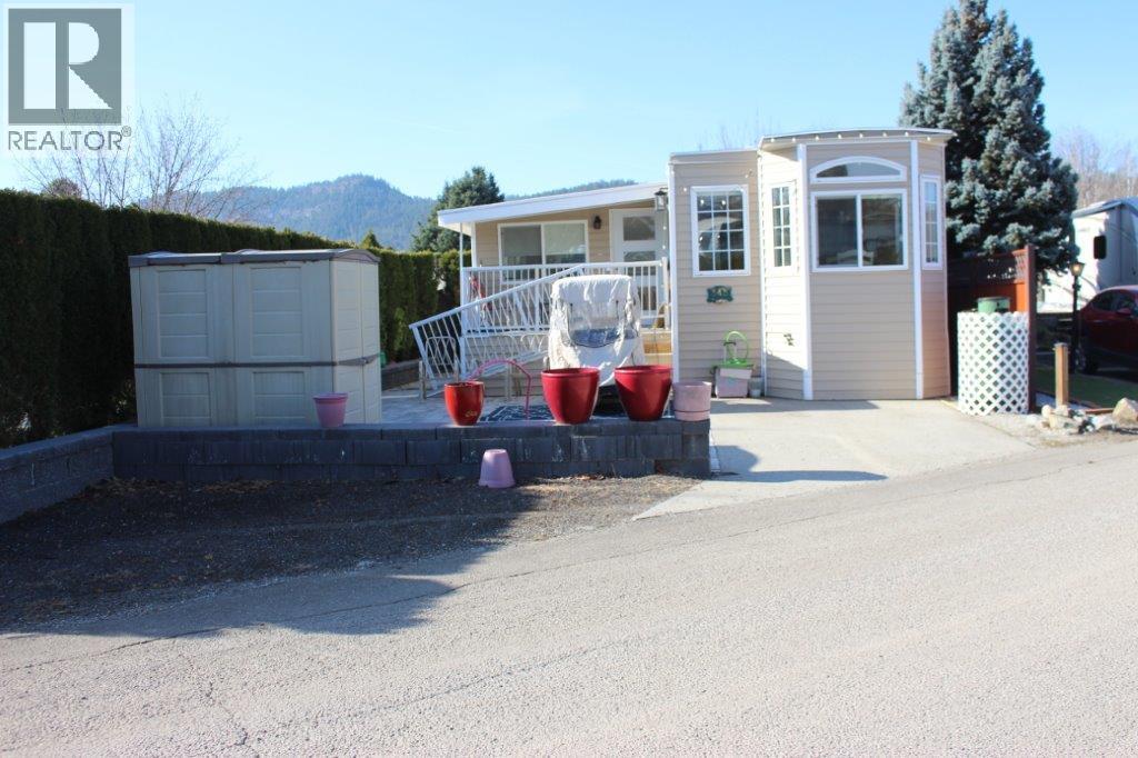 543 415 Commonwealth Road, Kelowna