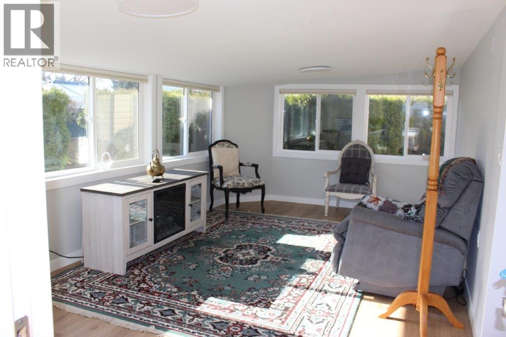 543 415 Commonwealth Road, Kelowna