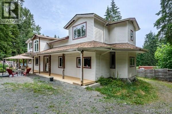 2524 MacAulay Rd - 4