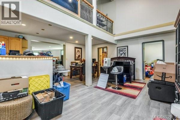 2524 MacAulay Rd - 32