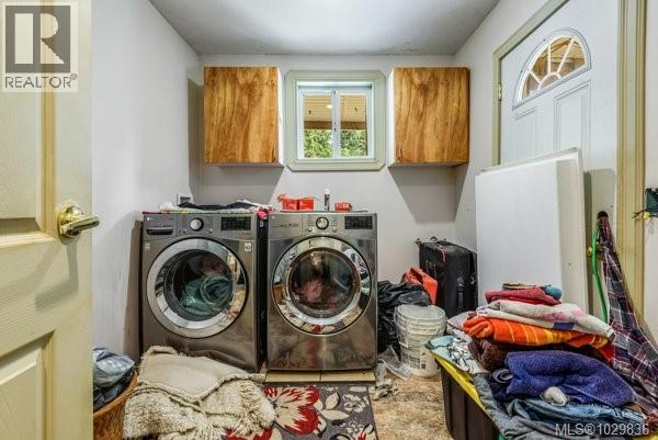 2524 MacAulay Rd - 34