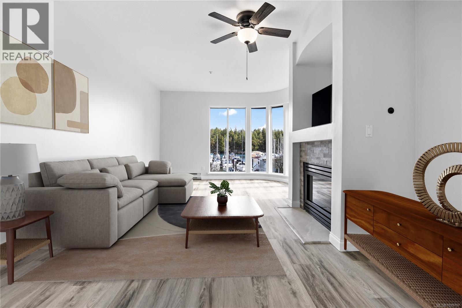 #201 566 STEWART AVE - 5