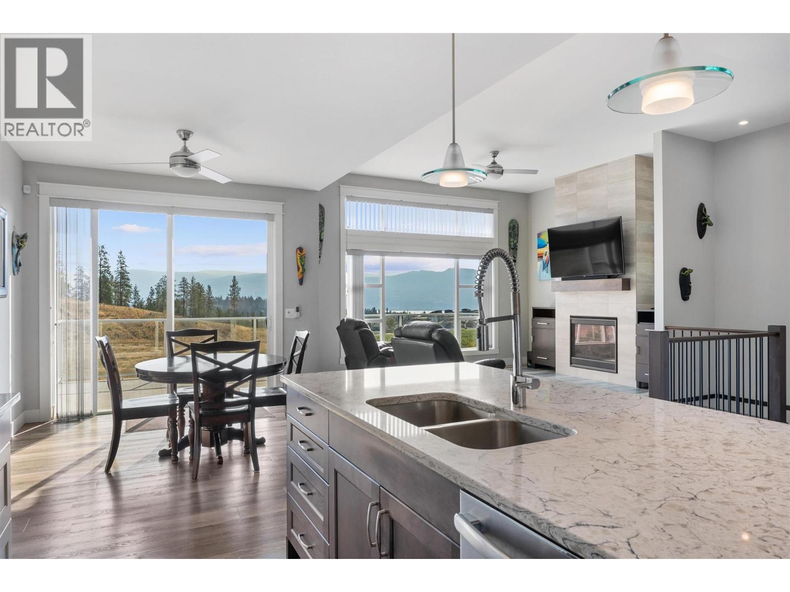 2600 Paramount Drive, West Kelowna