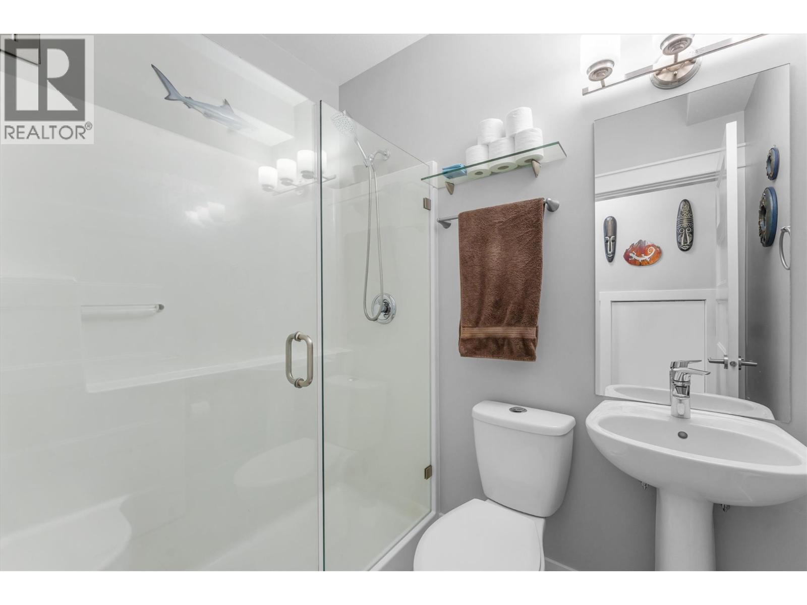 2600 Paramount Drive, West Kelowna