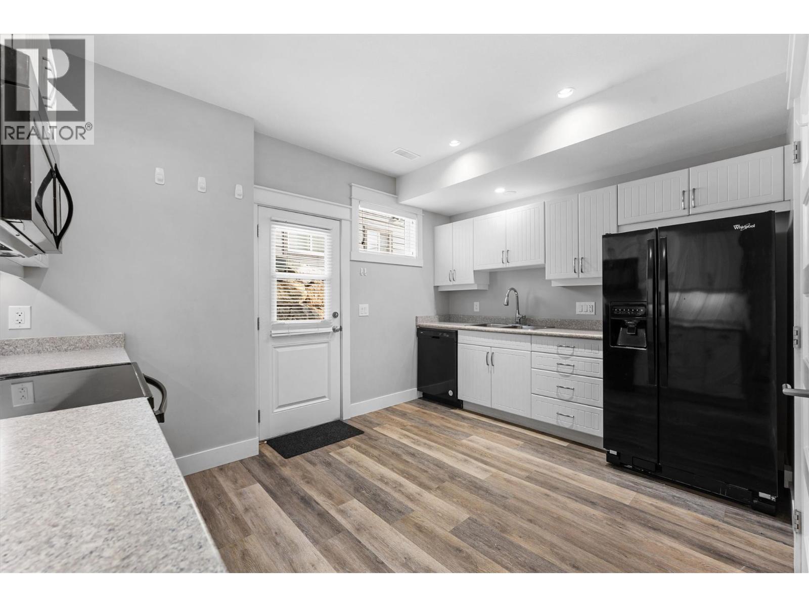 2600 Paramount Drive, West Kelowna