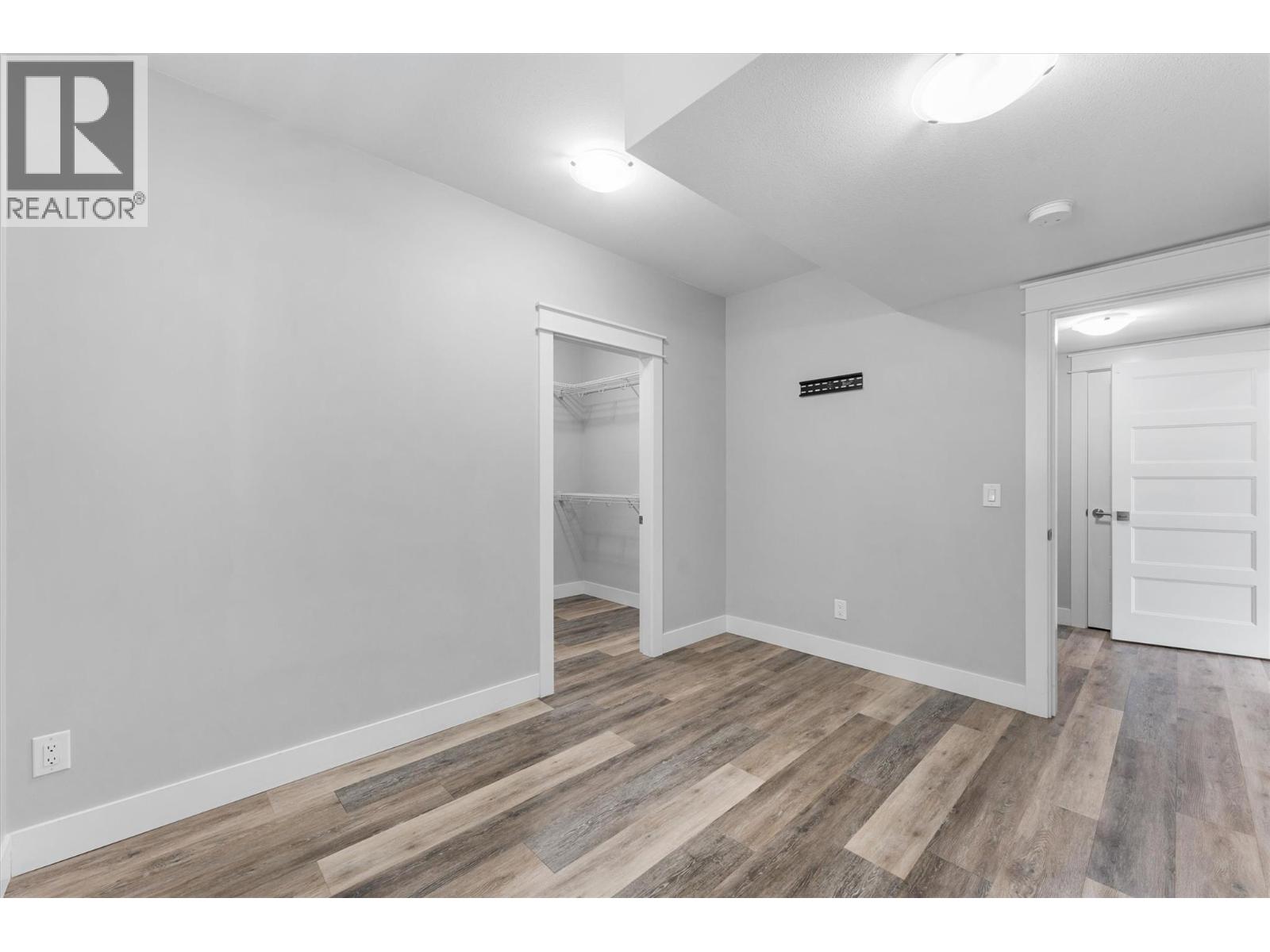 2600 Paramount Drive, West Kelowna