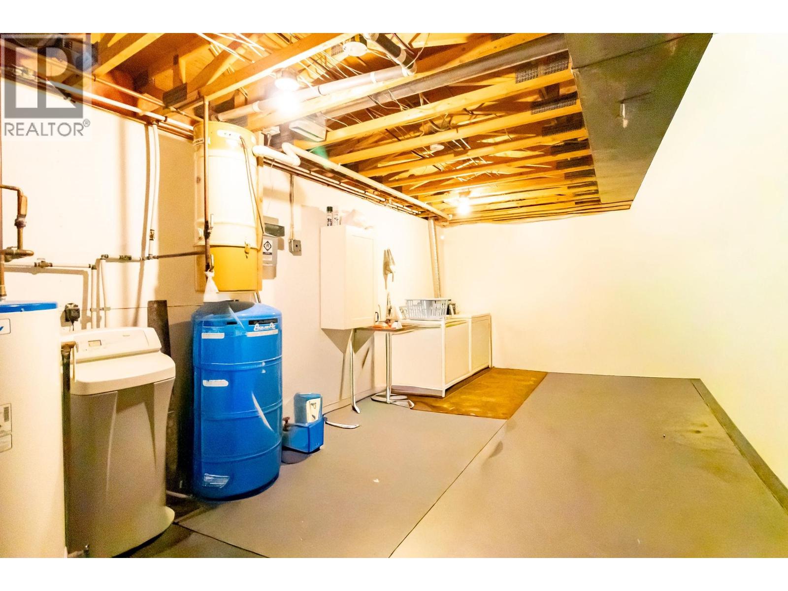 12917 CHERRY ROAD - 32