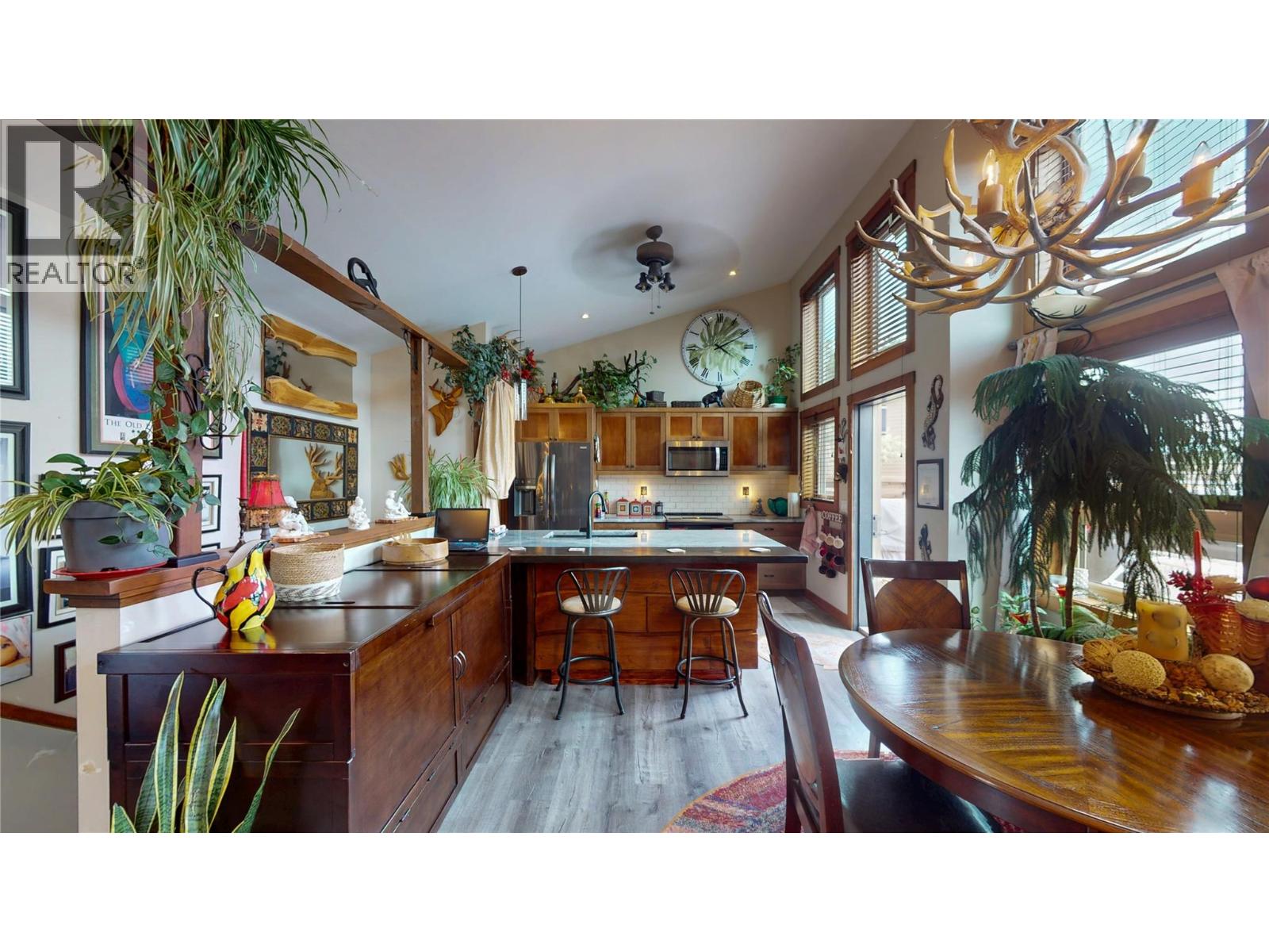 4926 Timber Ridge Road Unit# 8, Windermere