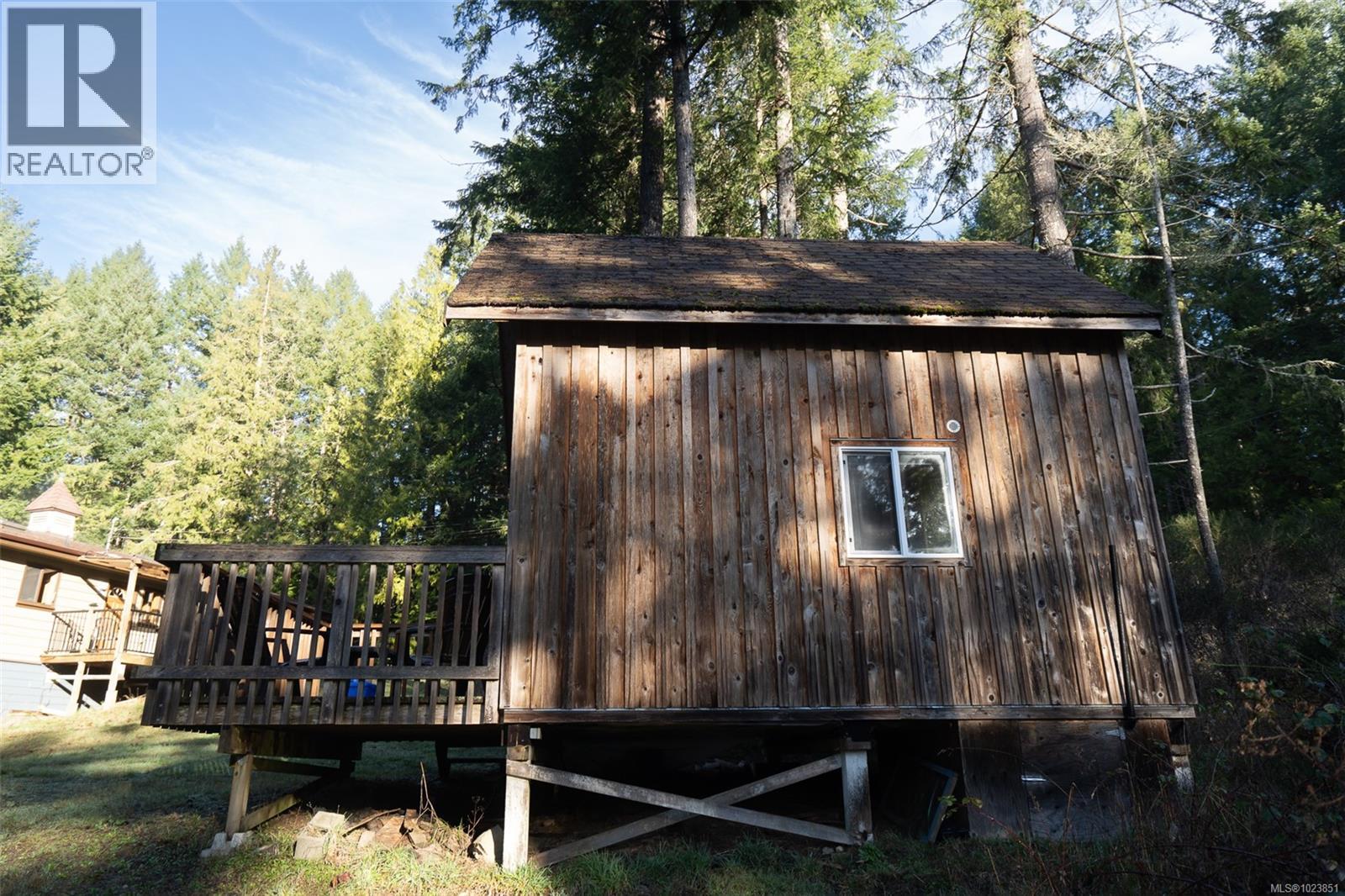 121 Thomas Rd - 32
