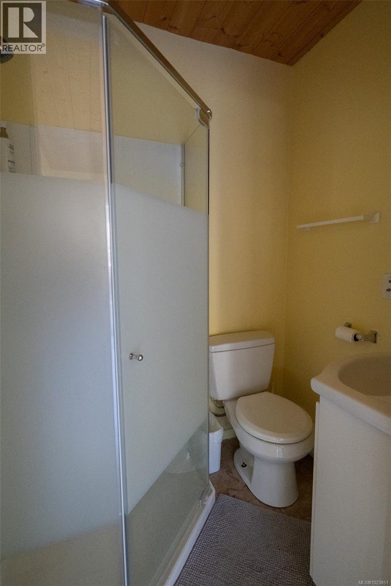 121 Thomas Rd - 34