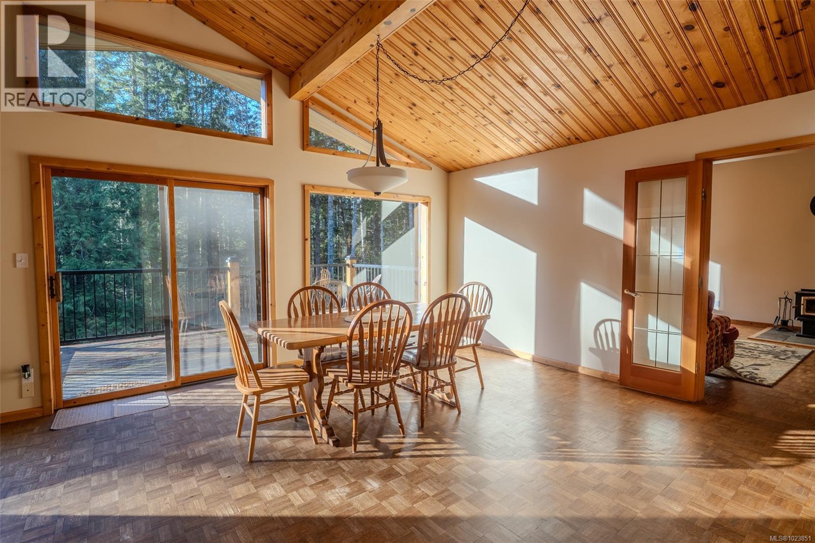  121 Thomas Road, Salt Spring