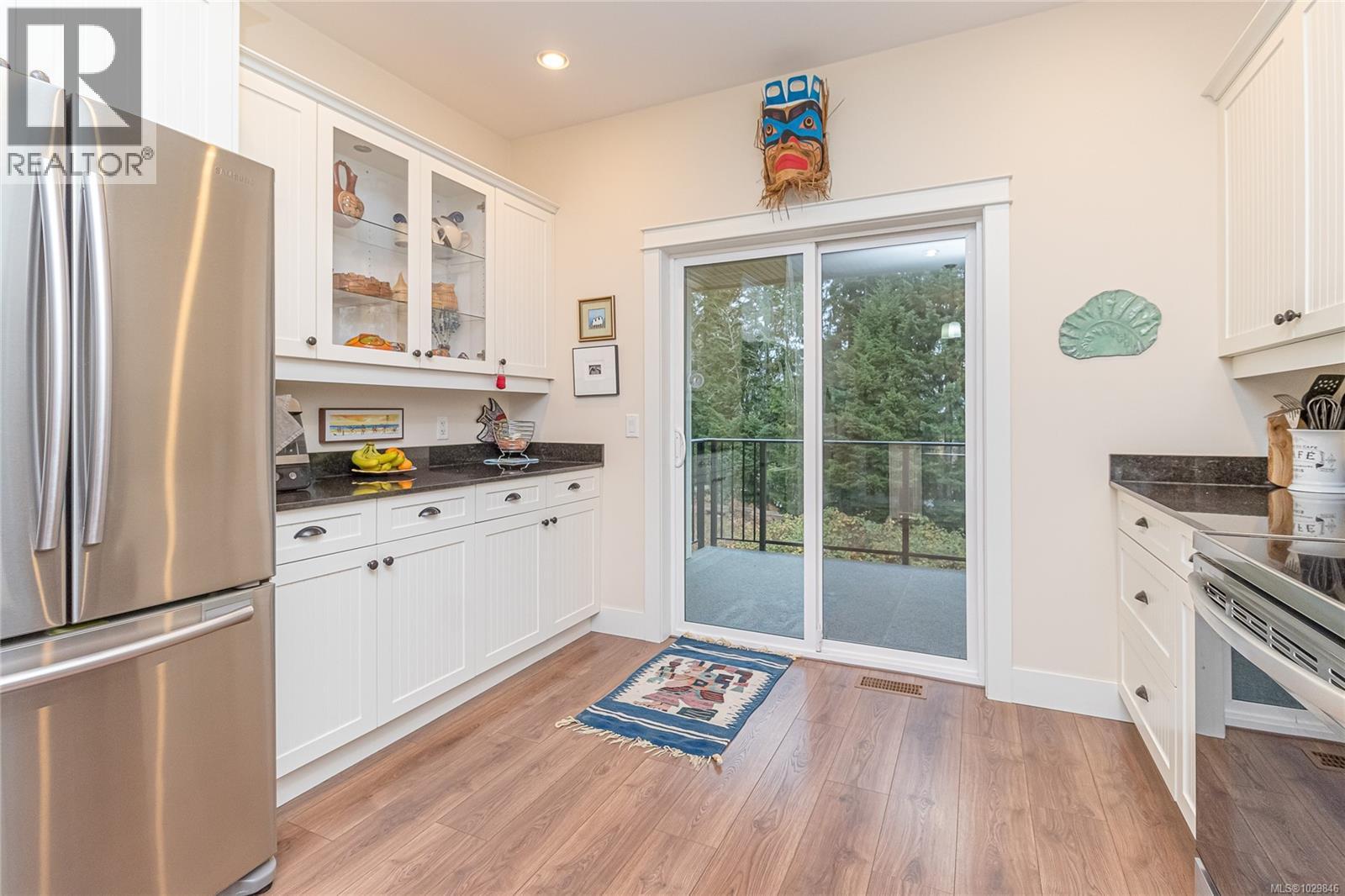 #6 5315 MILLER RD - 19