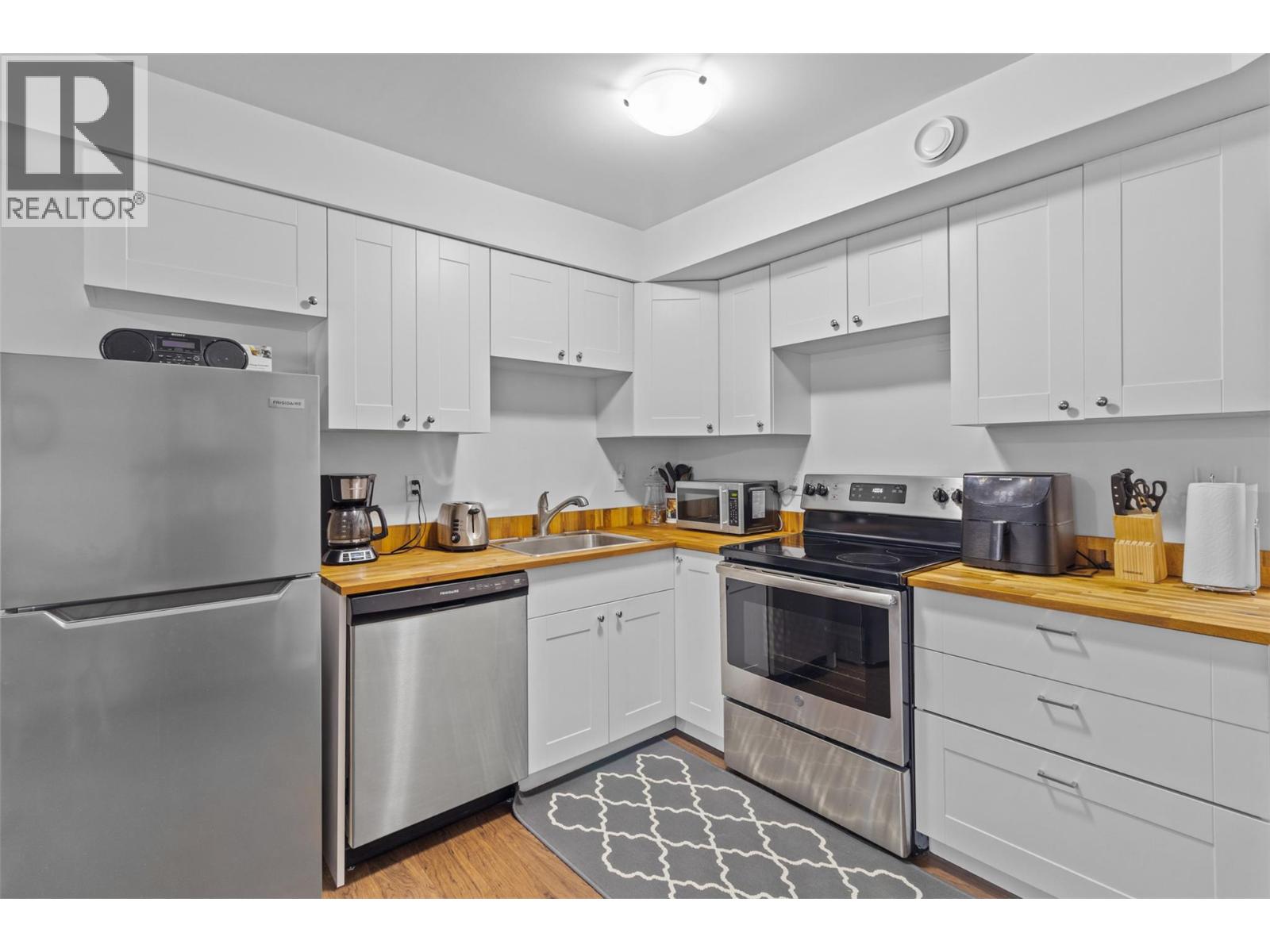 7370 Cahilty Crescent, Sun Peaks