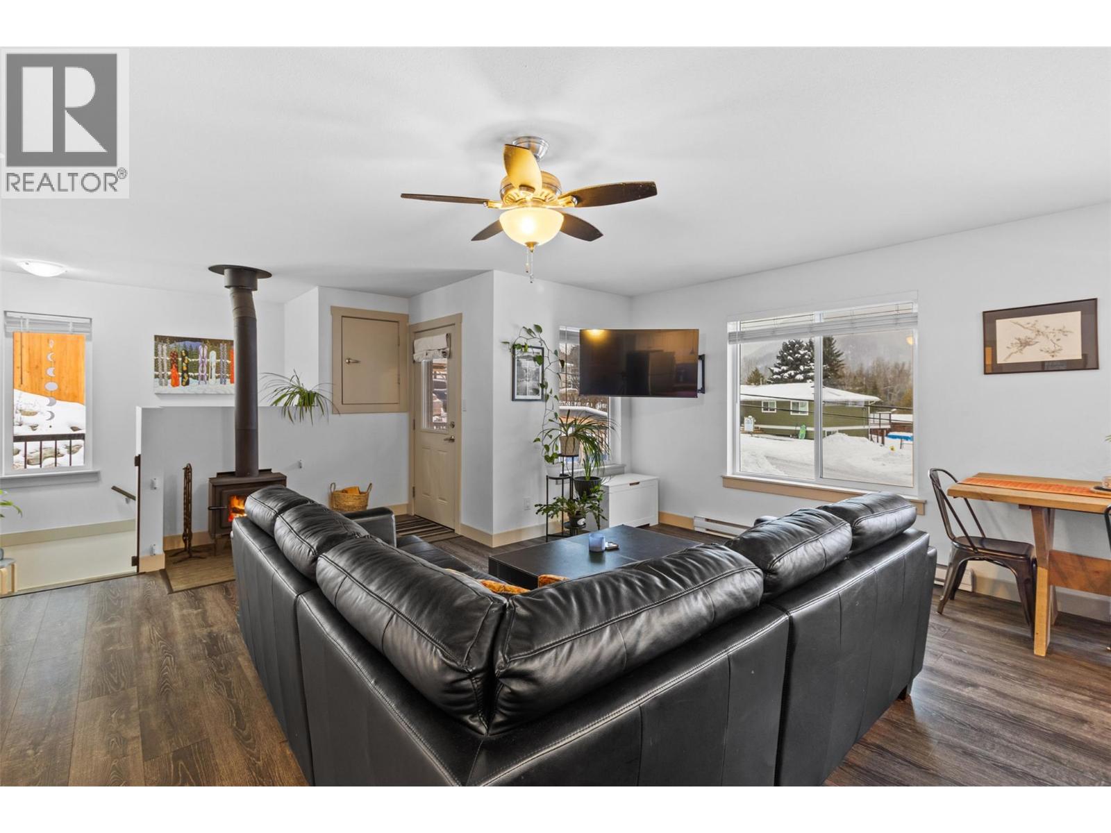 7370 Cahilty Crescent, Sun Peaks