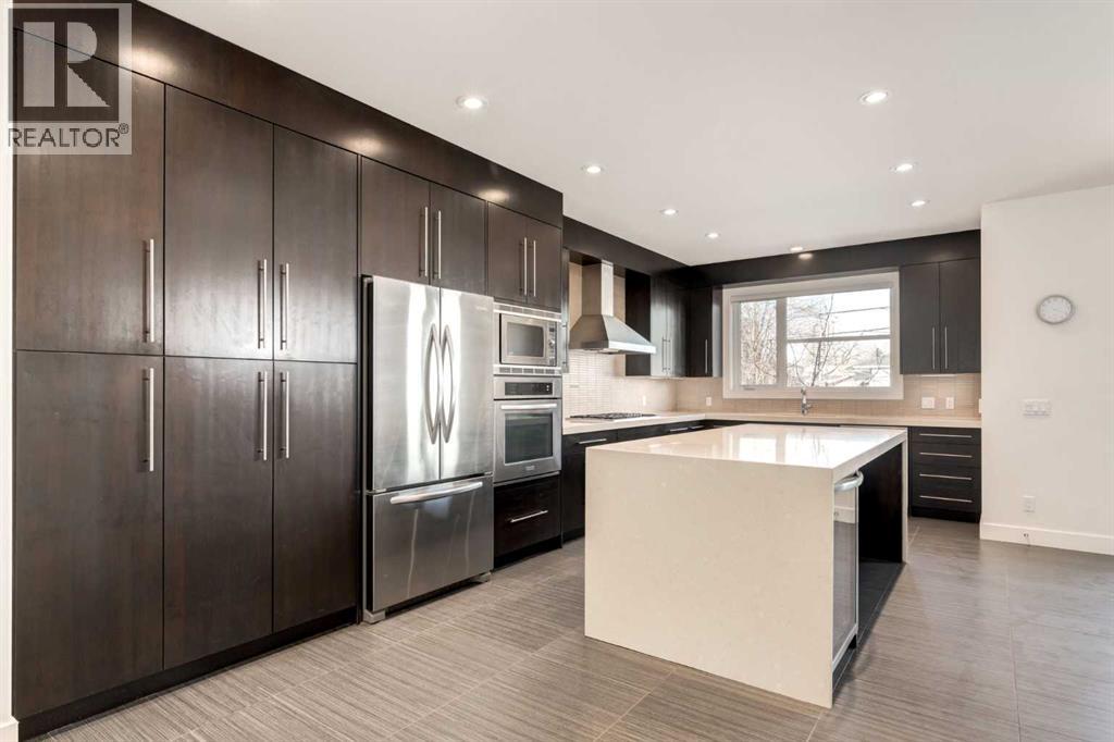 Single Family House for Sale in   Street SW Shaganappi Calgary 