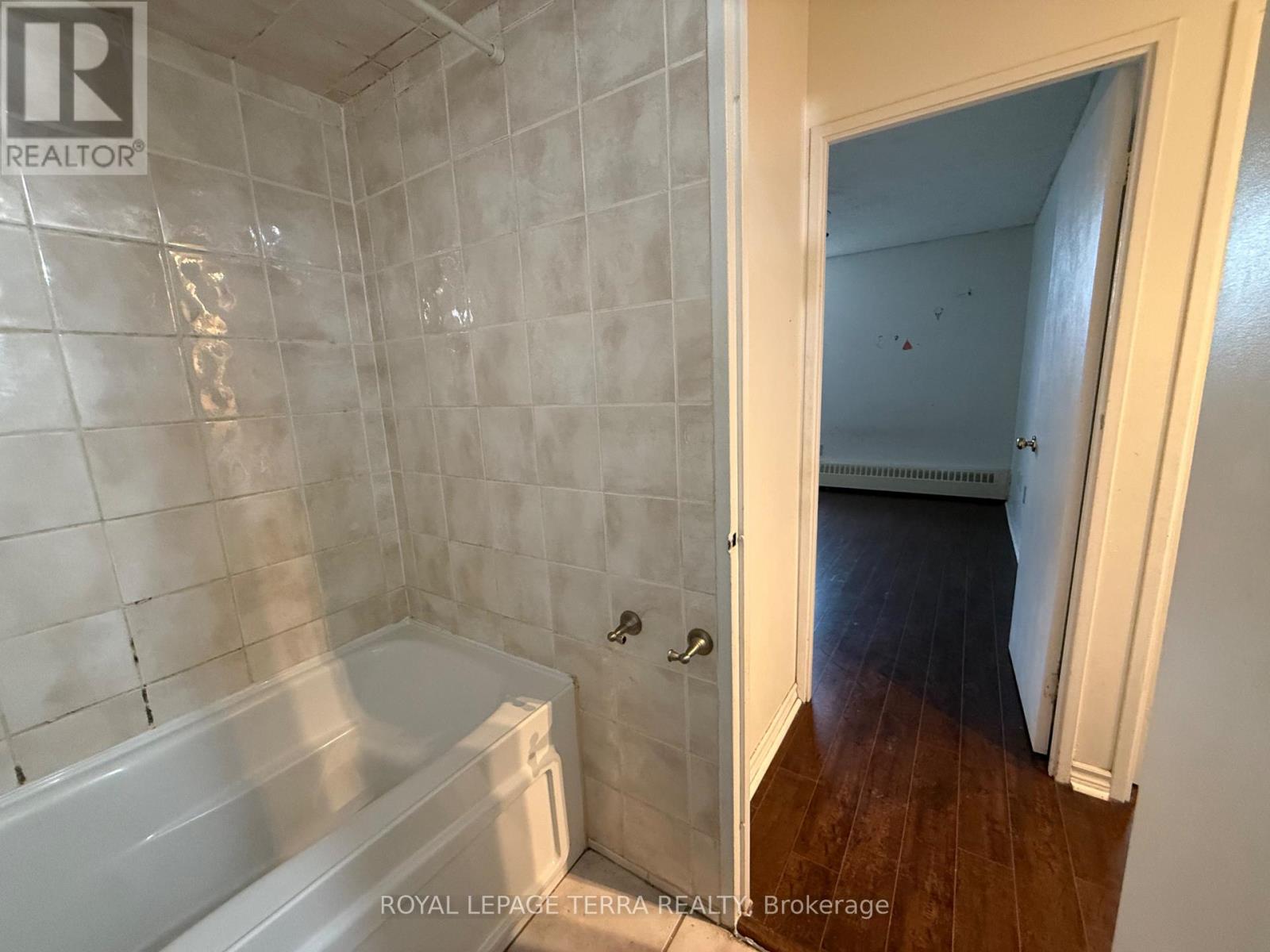 #305 1615 BLOOR STREET E - 21