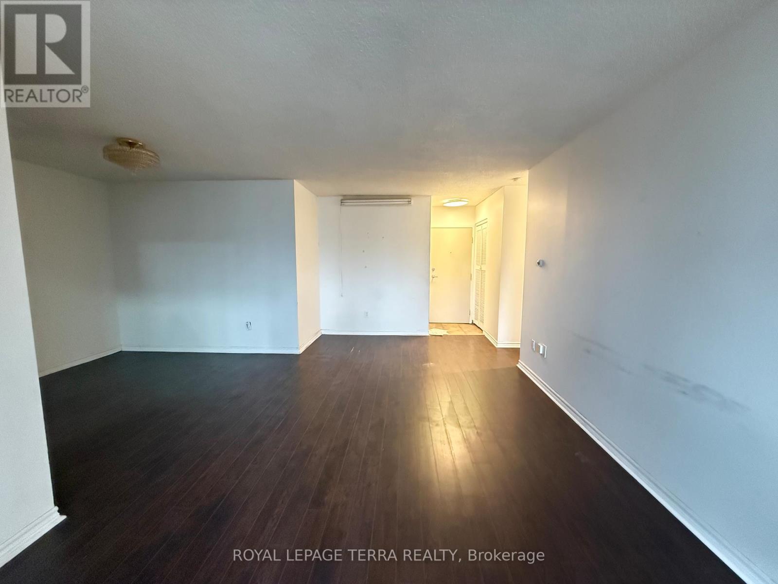 #305 1615 BLOOR STREET E - 3