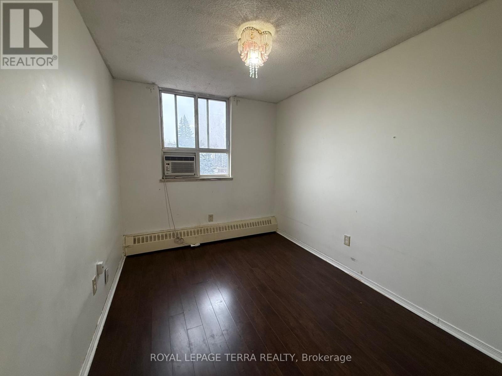 #305 1615 BLOOR STREET E - 5